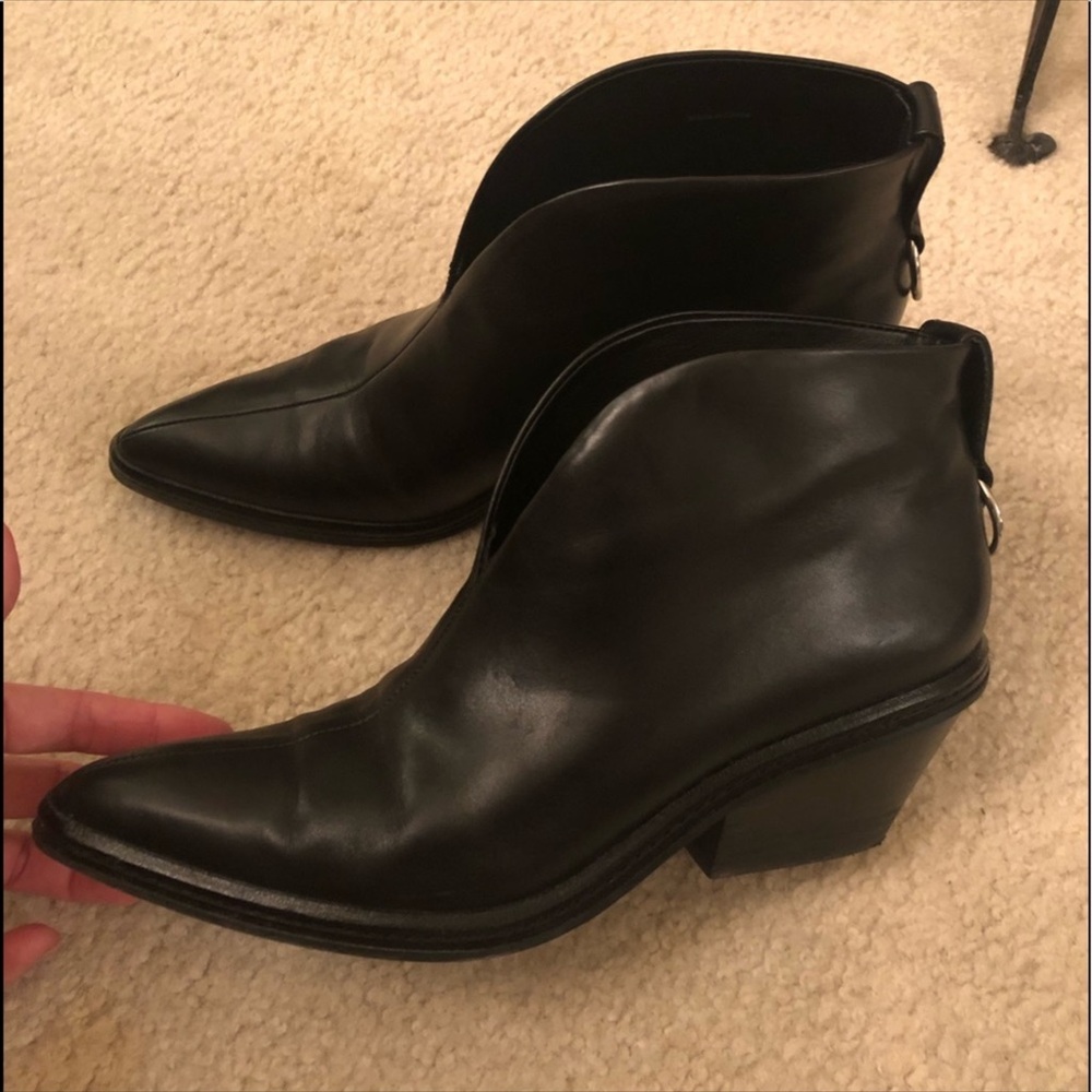 Via spiga booties